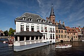 Belgium, West Flanders, Bruges, historical center listed as a UNESCO World Heritage, Grand Place, Dijver canal, Rozenhoedkaai, Rosaire quay