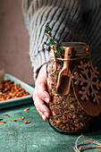 carrot cake granola in a jar