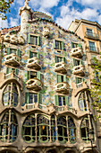 Casa Batllo, Modernismus, Entwurf von Antoni Gaudi, UNESCO-Weltkulturerbe, Altstadt, Barcelona, Katalonien, Spanien, Europa