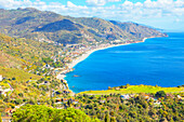 Blick auf die ionische Küste, Taormina, Sizilien, Italien, Mittelmeer, Europa