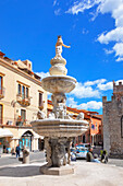 Piazza Duomo, Taormina, Sizilien, Italien, Mittelmeer, Europa