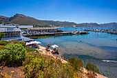 Blick auf ein Restaurant an der Waterfront, Simon's Town, Kapstadt, Westkap, Südafrika, Afrika