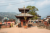 Shiva-Tempel mit Dreizack, Sankhu, Nepal, Asien