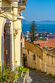 Elevated view of Naples and Amalfi Coast in background, Naples, Campania, Italy, Europe