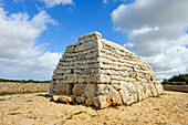 Naveta d'Es Tudon, megalithic chamber tomb, 1130-820 BC, Menorca, Balearic Islands, Spain, Mediterranean, Europe