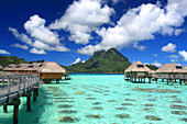 Le Bora Bora by Pearl Resort und Berg Otemanu, Insel Moto Tevairoa, Bora Bora, Französisch-Polynesien, Südpazifik, Pazifik