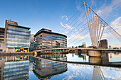 Media City Fußgängerbrücke, Media City UK, Salford Quays, Greater Manchester, England, Vereinigtes Königreich, Europa