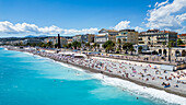 Luftaufnahme der Strandpromenade und der historischen Stadt, Nizza, UNESCO-Welterbe, Alpes Maritimes, Côte d'Azur, Frankreich, Europa