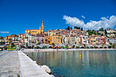 Seaside town of Menton, Alpes Maritimes, Provence-Alpes-Cote d'Azur, French Riviera, France, Europe