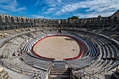 The Roman Amphitheatre, Arles, UNESCO World Heritage Site, Bouches du Rhone, Provence-Alpes-Cote d'Azur, France, Europe