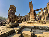 Bayon, der Staatstempel von König Jayavarman VII. aus dem späten 12. Jahrhundert, UNESCO-Weltkulturerbe, inmitten von Angkor Thom, Kambodscha, Indochina, Südostasien, Asien