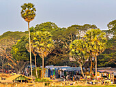 Angkor Wat, UNESCO-Weltkulturerbe, eine hinduistisch-buddhistische Tempelanlage bei Siem Reap, Kambodscha, Indochina, Südostasien, Asien