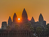 Angkor Wat, UNESCO-Weltkulturerbe, eine hinduistisch-buddhistische Tempelanlage bei Siem Reap, Kambodscha, Indochina, Südostasien, Asien