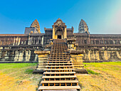 Angkor Wat, UNESCO World Heritage Site, a Hindu-Buddhist temple complex near Siem Reap, Cambodia, Indochina, Southeast Asia, Asia