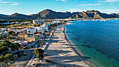 Luftaufnahme von Port de Pollenca, Mallorca, Balearen, Spanien, Mittelmeer, Europa