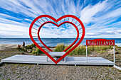 Heart sign, Nao Victoria Museo, Shoreline of Punta Arenas, Patagonia, Chile, South America