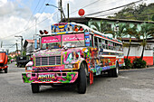 Diablo Rojo (Roter Teufel) Bus in Panama, Portobelo, Republik Panama, Mittelamerika