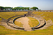 Amphitheater der archäologischen Stätte von Pompeji, UNESCO-Weltkulturerbe, Provinz Neapel, Region Kampanien, Italien, Europa