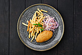 Kiev cutlet with chips and coleslaw