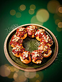 Brandteigkranz mit Baileys-Sahne und Schokolade