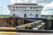 Miraflores locks, Panama Canal (Canal de Panama)