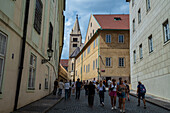 Weißer Turm der St. Georgskirche auf dem Hradschin, Prag