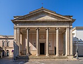 Isernia Cathedral, Cathedral of St. Peter the Apostle, Isernia, Molise, Italy, Europe