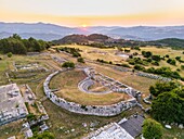 Italienisches Heiligtum, Pietrabbondante-Tempel-Theater, Archäologische Stätte, Pietrabbondante, Isernia, Molise, Italien, Europa