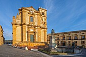 Cathedral of Our Lady of Victories (Cattedrale di Maria Santissima delle Vittorie), Piazza Armerina, Enna, Sicily, Italy, Mediterranean, Europe