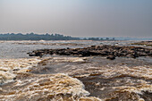 Stromschnellen des Kongo-Flusses, Kinshasa, Demokratische Republik Kongo, Afrika