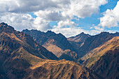 Andenberge, Maras, Heiliges Tal, Provinz Urubamba, Region Cusco (Cuzco), Peru, Südamerika