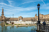 Detail of the Plaza de Espana, an architectural ensemble and largest building of the Ibero-American Exposition of 1929, Maria Luisa Park, Seville, Andalusia, Spain, Europe