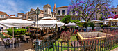 Blick auf ein Restaurant am Dimarchiou-Platz, Korfu-Stadt, Korfu, Ionisches Meer, Griechische Inseln, Griechenland, Europa