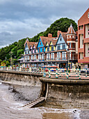 Architecture at the seafront, Penarth, Vale of Glamorgan, Wales, Vereinigtes Königreich, Europa