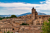 Cathedral and Palazzo Ducale seen from the Albornoz Fortress, Old Town, UNESCO World Heritage Site, Urbino, Marche, Italy, Europe