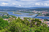 Panorama über Viana do Castelo und den Fluss Lima, Viana do Castelo, Minho, Portugal, Europa