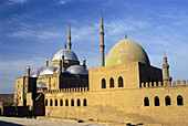 Al-Nasir-Muhammad-Moschee, grüne Kuppel, und Mohamed-Ali-Moschee innerhalb der Saladin-Zitadelle, Kairo, Ägypten, Nordafrika, Afrika