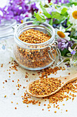 Healthy bee pollen grains