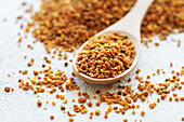 Healthy bee pollen grains