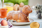 Easter lamb made from sponge cake with eggnog