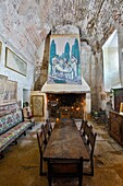 France, Tarn et Garonne, Montricoux, Montricoux castle, templar dungeon, interior view of the keep room of the keep