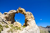 Frankreich, Alpes-Maritimes, Nationalpark Mercantour, Wanderseen Vens am Fer-Pass, der Tortisse-Bogen (2550m)