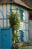 Frankreich, Oise, Gerberoy, Dorf Picard Pays de Bray ausgezeichnet Schönste Dörfer Frankreichs, das blaue Haus aus dem 17.