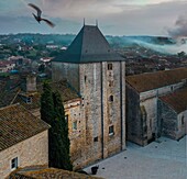 Frankreich, Tarn et Garonne, Montricoux, Schloss Montricoux, Verlies der Tempelritter bei Sonnenaufgang