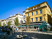 Frankreich, Bouches du Rhone, Aix en Provence, Cours Mirabeau, Les 2 Garcons cafe, Gantes hotel