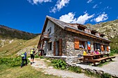 Frankreich, Alpes-Maritimes, Nationalpark Mercantour, die Schutzhütte CAF (2380m) der Seen von Vens