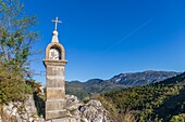 Frankreich, Alpes-de-Haute-Provence, Regionalpark des Verdon, Castellane, auf dem Roc-Pfad, eine der vierzehn Stationen des Kreuzweges zur Kapelle Notre-Dame du Roc