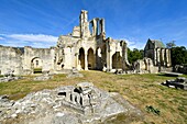 Frankreich, Oise, Fontaine Chaalis, die Zisterzienserabtei von Chaalis und ihre mittelalterlichen Ruinen im Besitz des Museums Jacquemart Andre