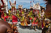 Papua-Neuguinea, Bezirk National Capitale, Port Moresby, Ela Beach District, Hiri Moale Festival, das jedes Jahr Mitte September stattfindet, traditionelle Motu- und Koitabu-Tänzer