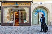 Frankreich, Paris, Geschäft Diasporama in der Rue des Rosiers